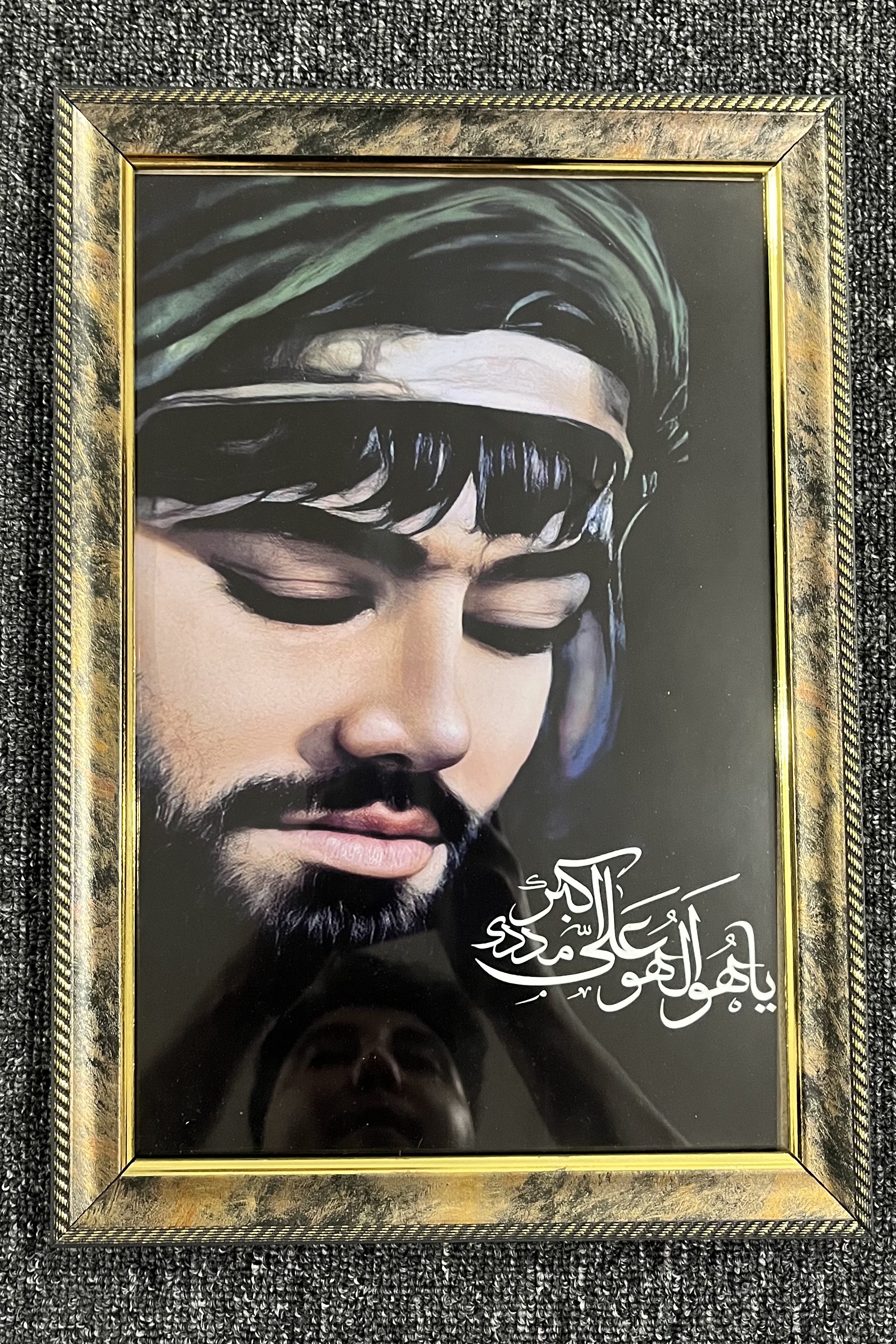 قاب عکس تمثال حضرت علی‌اکبر(ع)