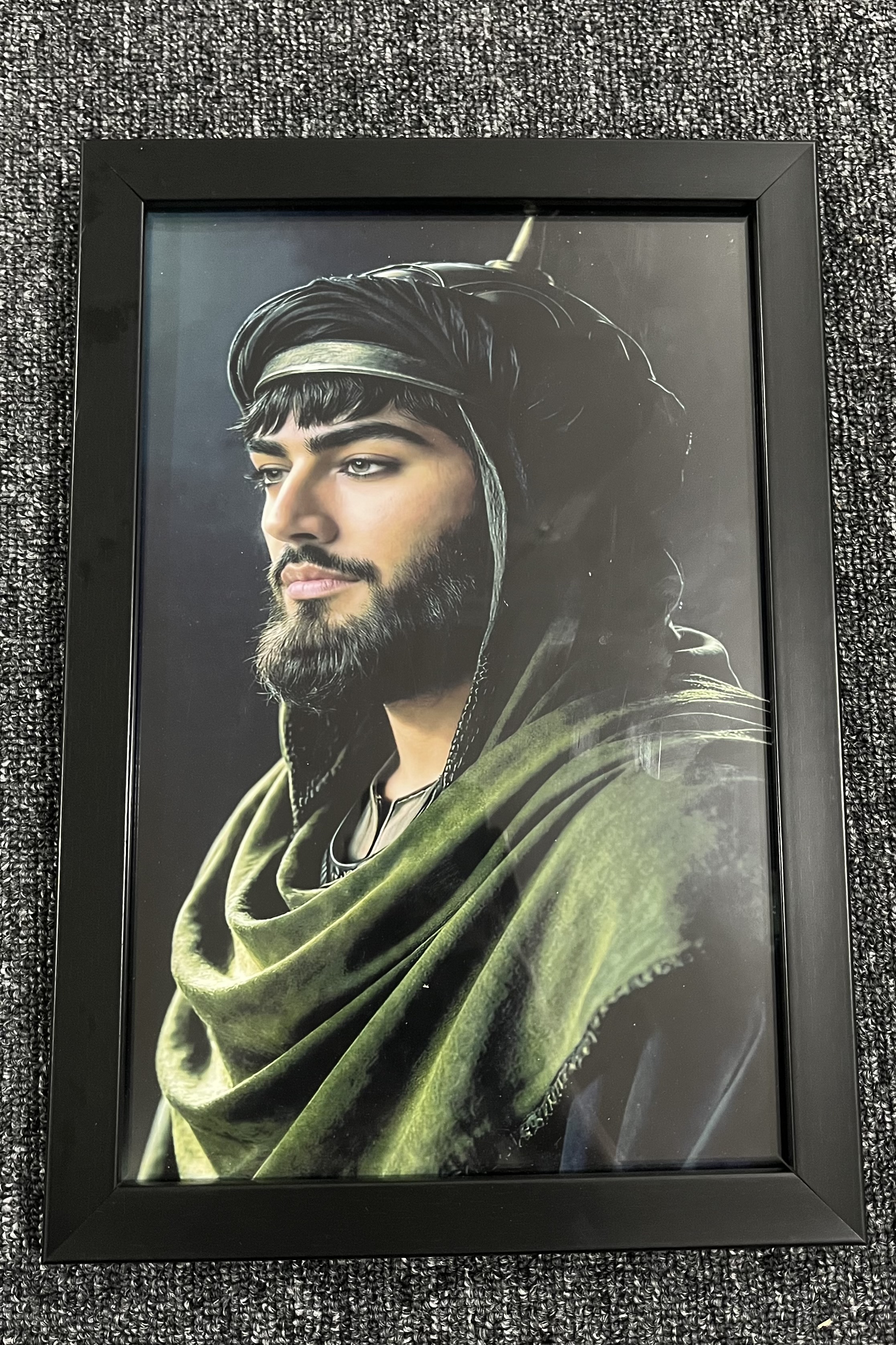 قاب عکس تمثال حضرت علی‌اکبر(ع)