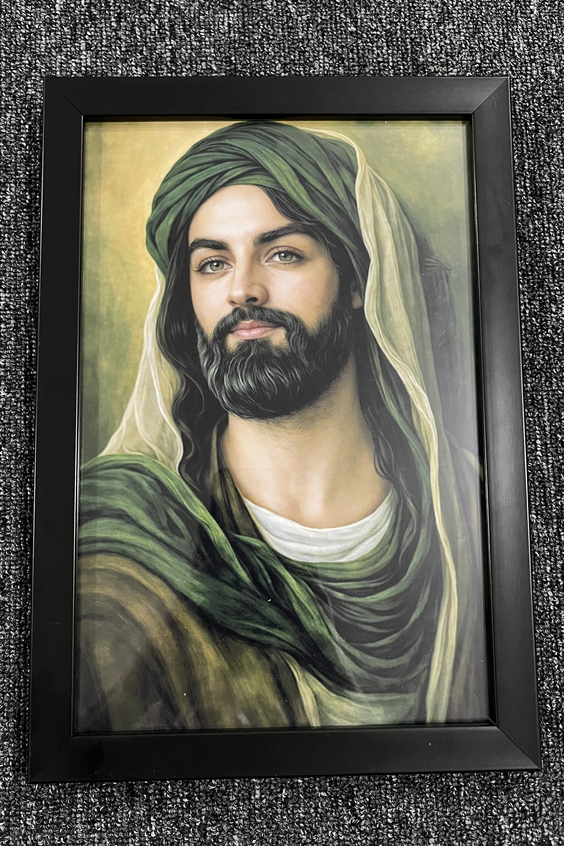 قاب عکس تمثال امام رضا(ع)