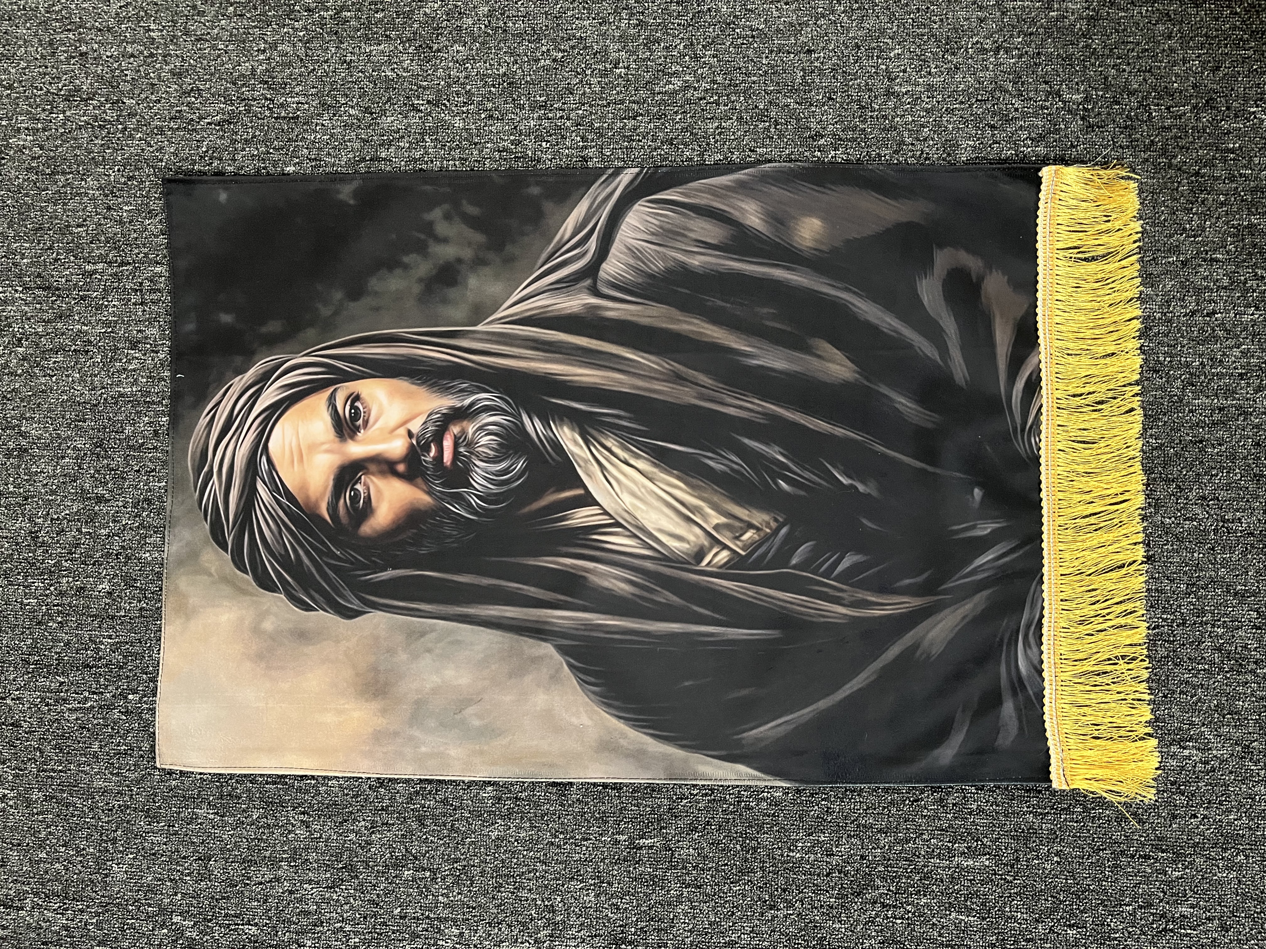 تمثال مخمل حضرت علی(ع)